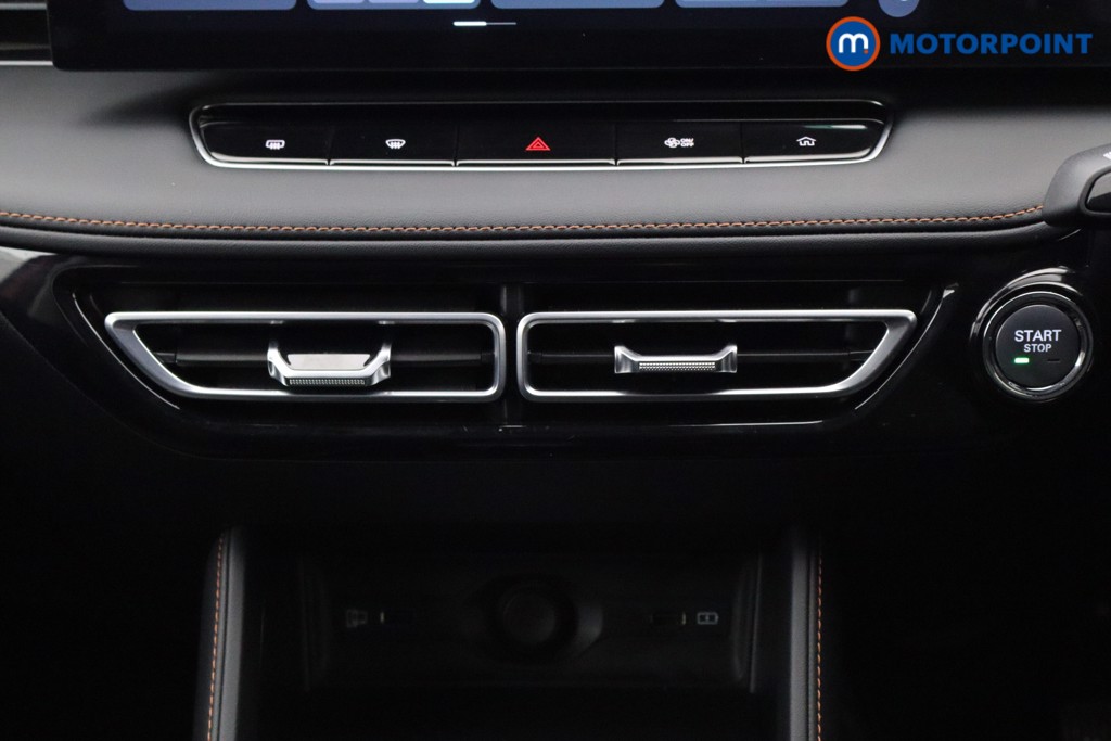 Mg Motor Uk HS SE Automatic Petrol-Electric Hybrid SUV - Stock Number (1622978) - 3rd supplementary image