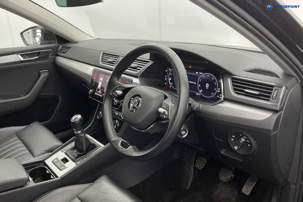 Skoda Superb Se Technology Manual Diesel Estate - Stock Number (1623576) - 9th supplementary image
