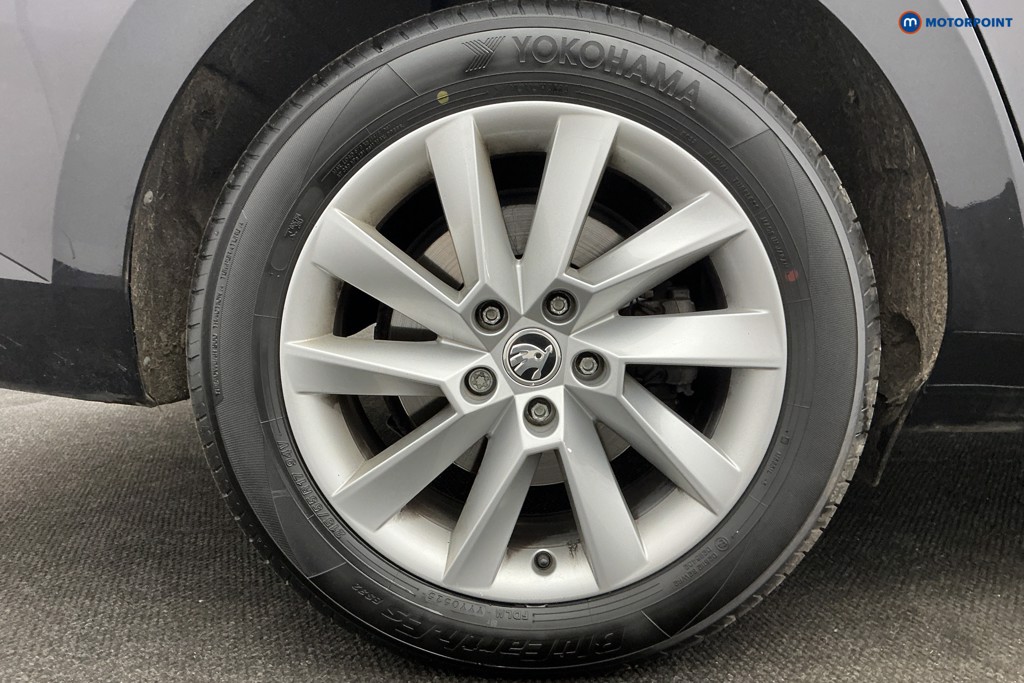 Skoda Superb Se Technology Manual Diesel Estate - Stock Number (1623576) - 38th supplementary image