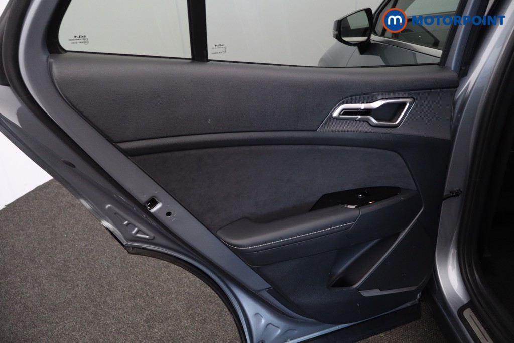 KIA Sportage Gt-Line Automatic Petrol-Electric Hybrid SUV - Stock Number (1623663) - 23rd supplementary image