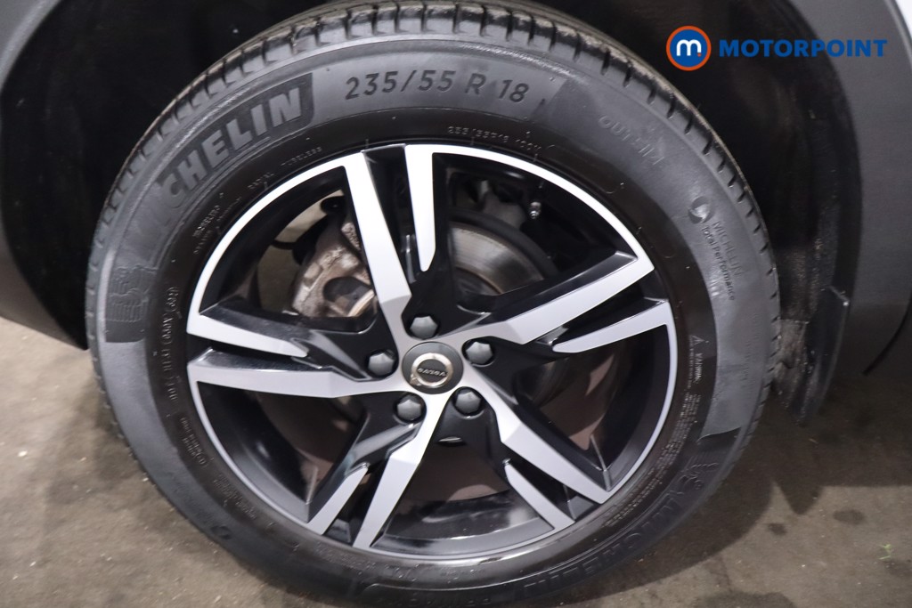 Volvo Xc40 R Design Automatic Petrol SUV - Stock Number (1623710) - 9th supplementary image