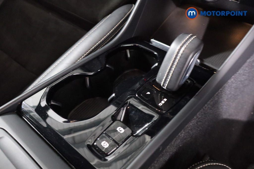 Volvo Xc40 R Design Automatic Petrol SUV - Stock Number (1623710) - 18th supplementary image