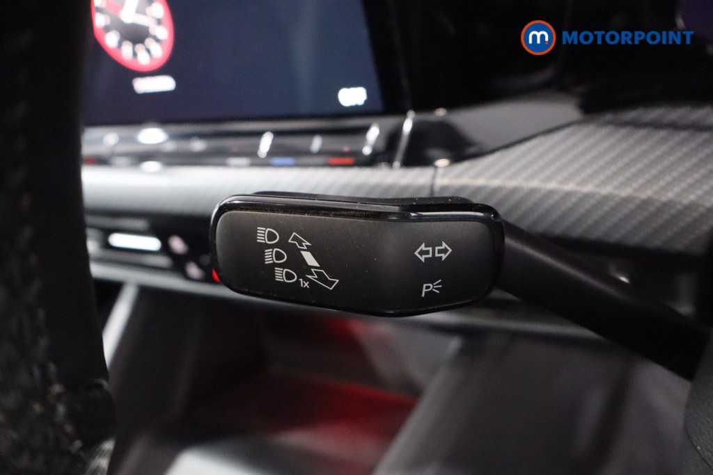 Volkswagen Golf R-Line Manual Petrol Hatchback - Stock Number (1624068) - 16th supplementary image