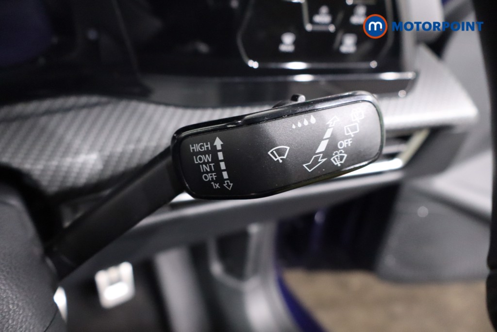 Volkswagen Golf R-Line Manual Petrol Hatchback - Stock Number (1624068) - 17th supplementary image