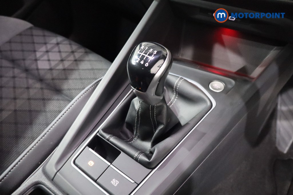 Volkswagen Golf R-Line Manual Petrol Hatchback - Stock Number (1624068) - 21st supplementary image