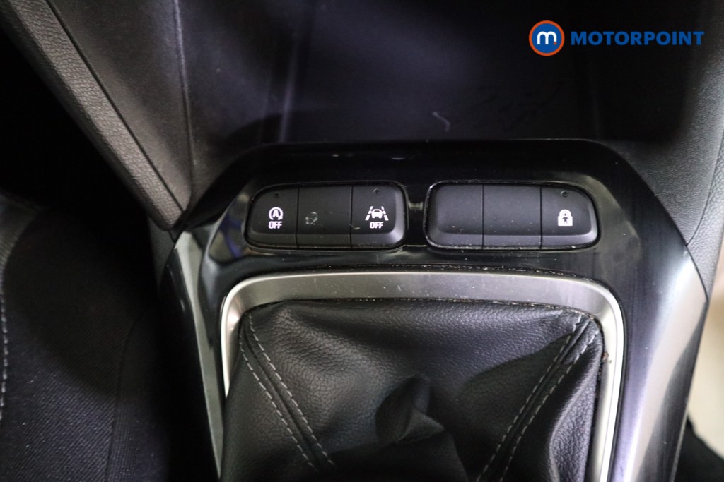 Vauxhall Corsa Design Manual Petrol Hatchback - Stock Number (1624072) - 9th supplementary image
