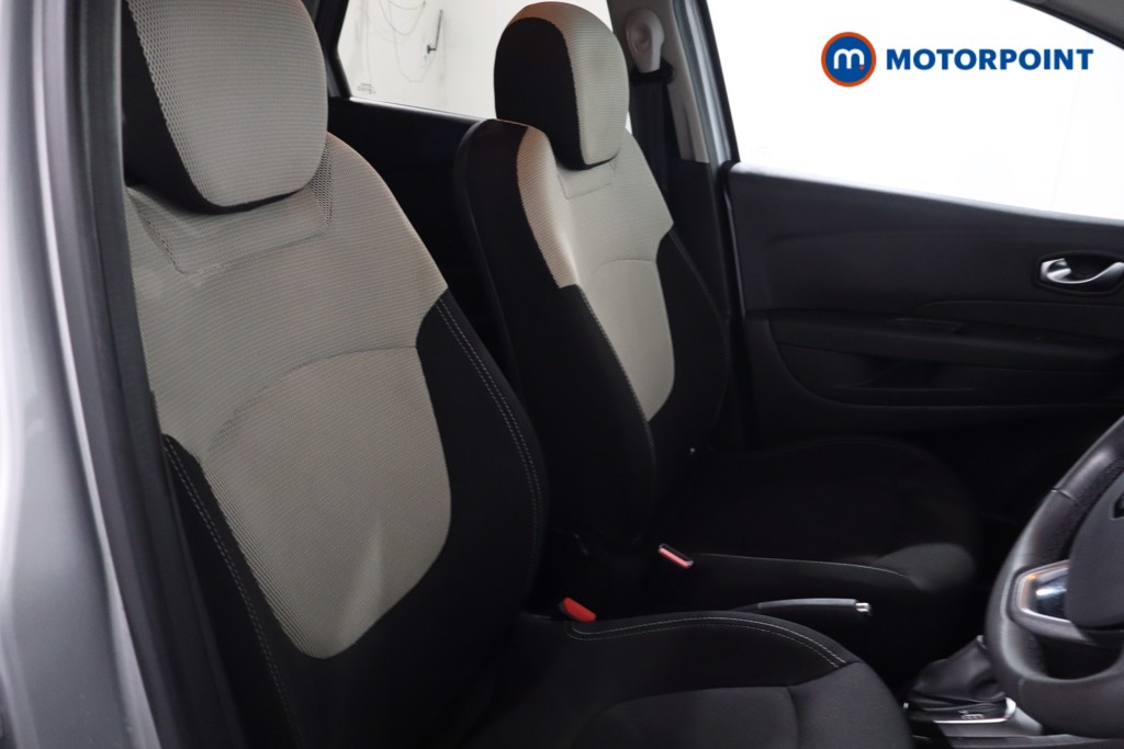 Renault Captur Iconic Automatic Diesel SUV - Stock Number (1624454) - 25th supplementary image