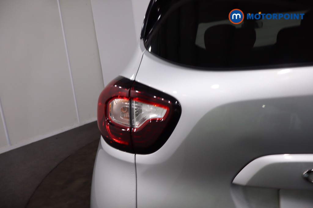 Renault Captur Iconic Automatic Diesel SUV - Stock Number (1624454) - 37th supplementary image