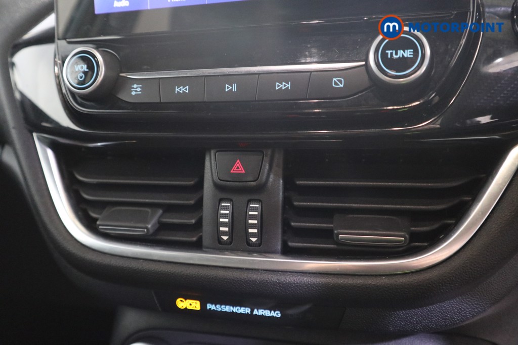 Ford Fiesta St-Line Edition Manual Petrol Hatchback - Stock Number (1624551) - 7th supplementary image