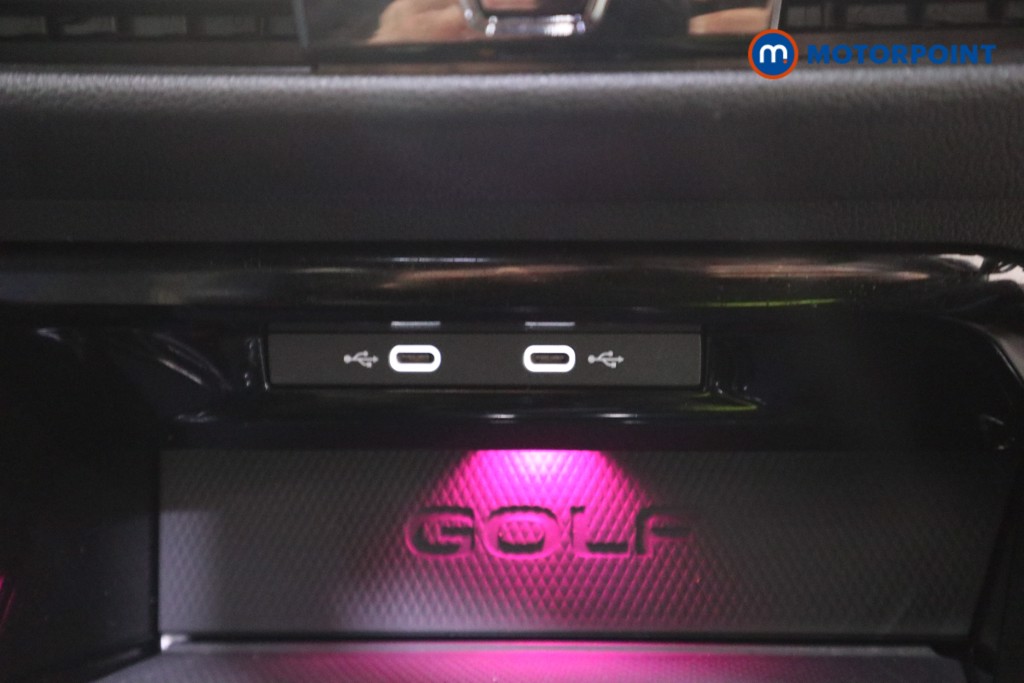 Volkswagen Golf R Automatic Petrol Hatchback - Stock Number (1625532) - 9th supplementary image