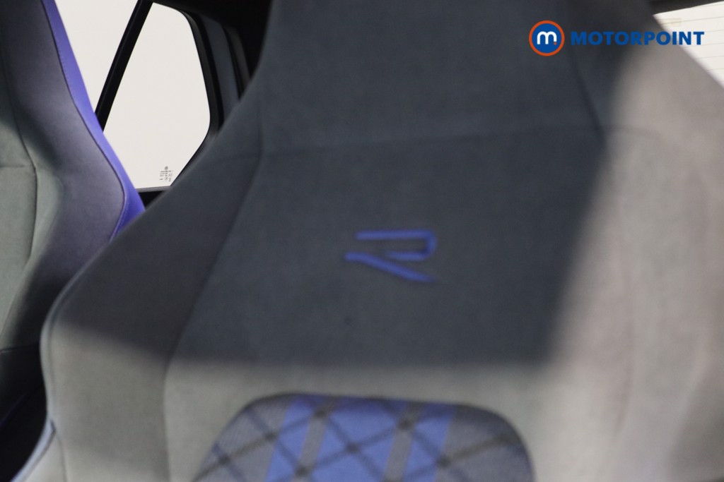 Volkswagen Golf R Automatic Petrol Hatchback - Stock Number (1625532) - 17th supplementary image