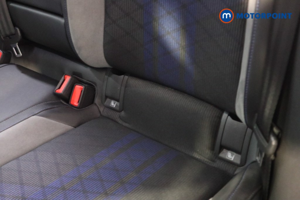 Volkswagen Golf R Automatic Petrol Hatchback - Stock Number (1625532) - 19th supplementary image