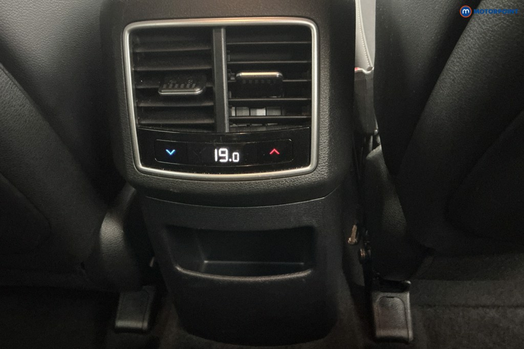 KIA Sportage 3 Automatic Petrol-Electric Hybrid SUV - Stock Number (1627505) - 15th supplementary image