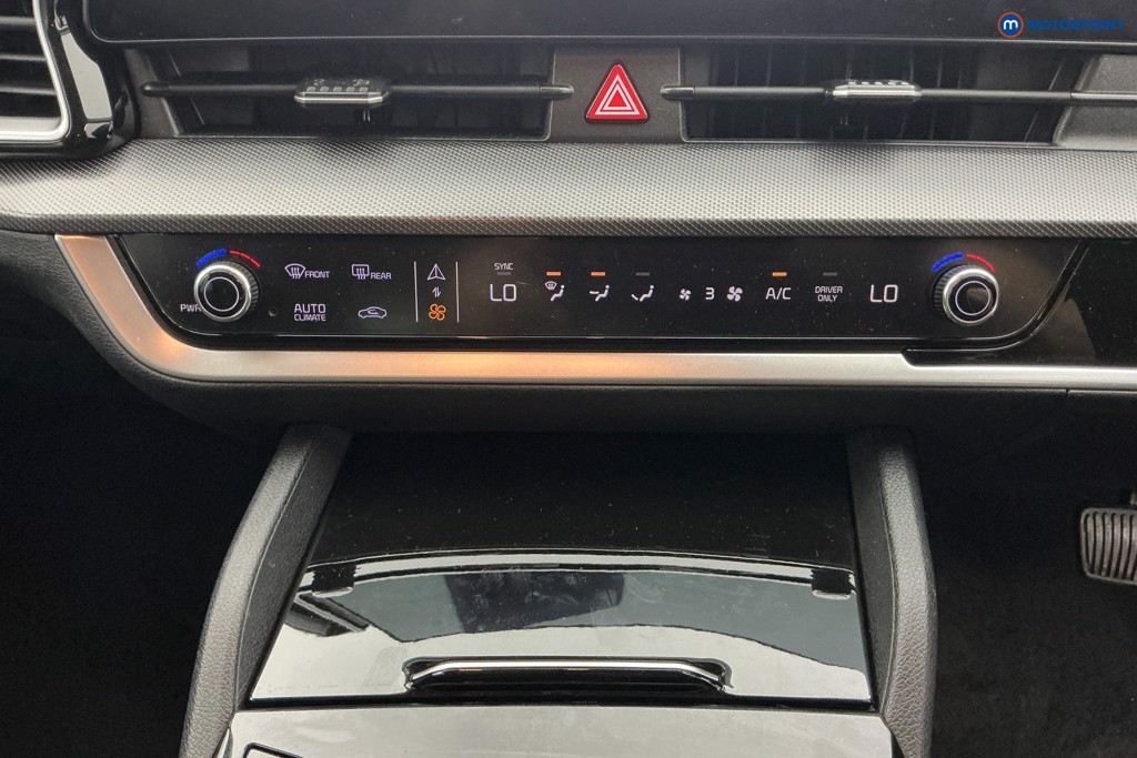 KIA Sportage 3 Automatic Petrol-Electric Hybrid SUV - Stock Number (1627505) - 19th supplementary image