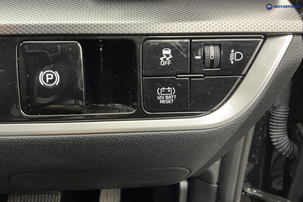 KIA Sportage 3 Automatic Petrol-Electric Hybrid SUV - Stock Number (1627505) - 24th supplementary image