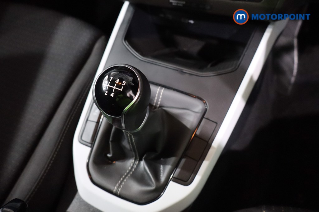 Seat Arona Se Technology Manual Petrol SUV - Stock Number (1628524) - 20th supplementary image
