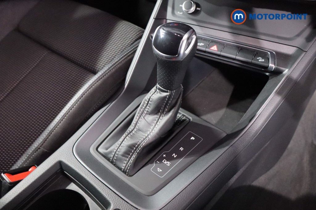 Audi Q3 Vorsprung Automatic Petrol Plug-In Hybrid SUV - Stock Number (1628948) - 19th supplementary image