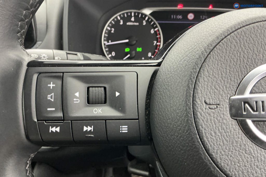 Nissan Qashqai N-Connecta Manual Petrol SUV - Stock Number (1616593) - 24th supplementary image