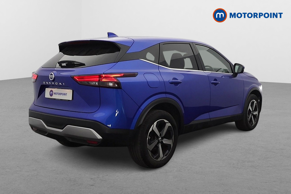 Nissan Qashqai N-Connecta Manual Petrol SUV - Stock Number (1616593) - Drivers side rear corner