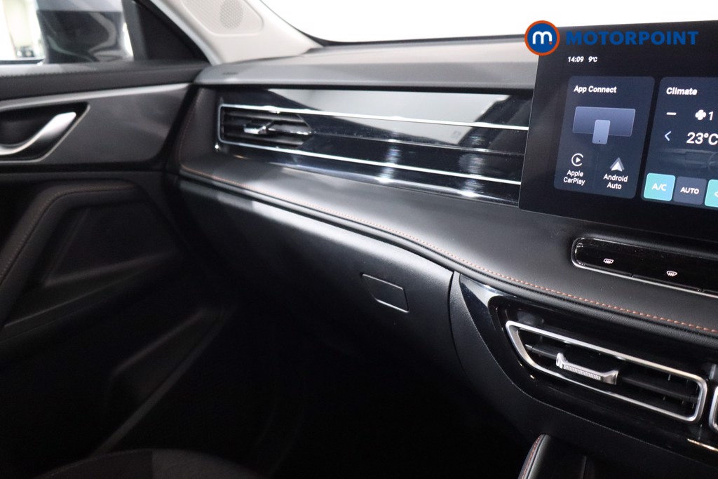 Mg Motor Uk HS SE Automatic Petrol-Electric Hybrid SUV - Stock Number (1616651) - 17th supplementary image