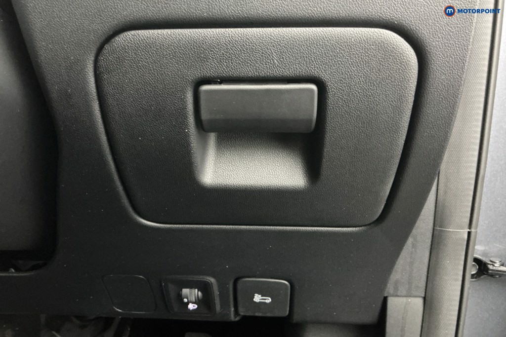 Mg Motor Uk HS SE Automatic Petrol-Electric Hybrid SUV - Stock Number (1616686) - 25th supplementary image
