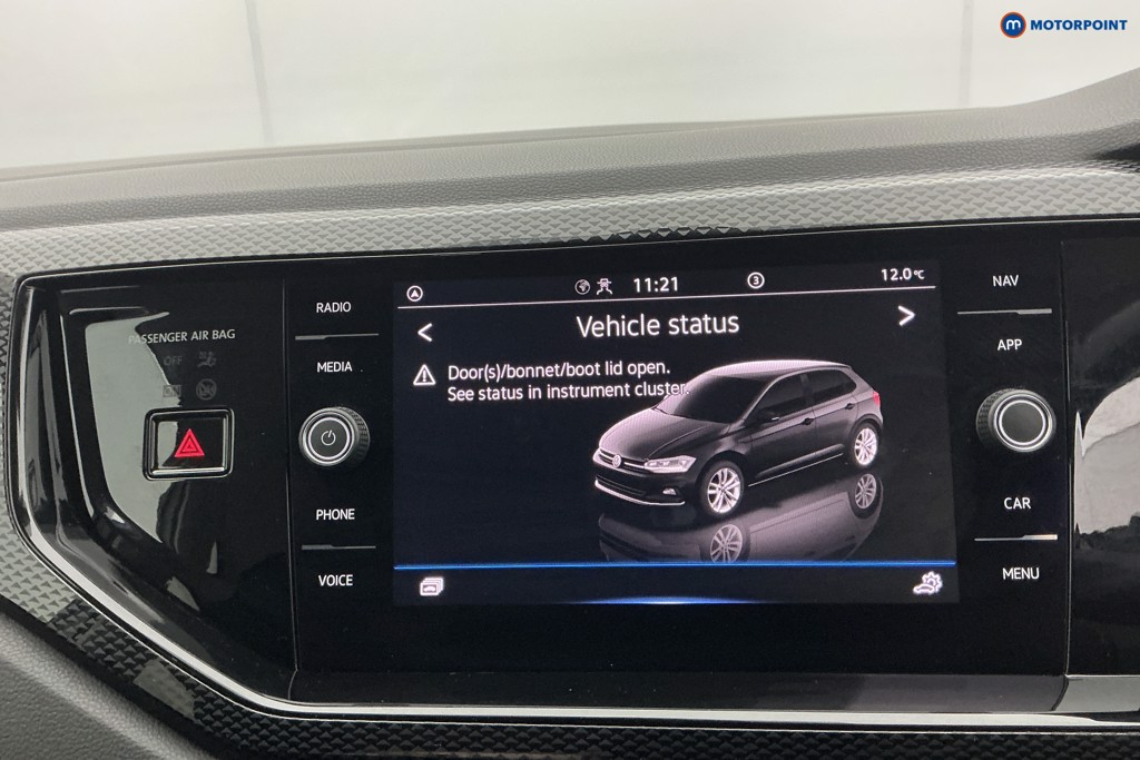 Volkswagen Polo Life Manual Petrol Hatchback - Stock Number (1617491) - 2nd supplementary image