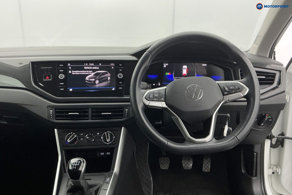 Volkswagen Polo Life Manual Petrol Hatchback - Stock Number (1617491) - 1st supplementary image