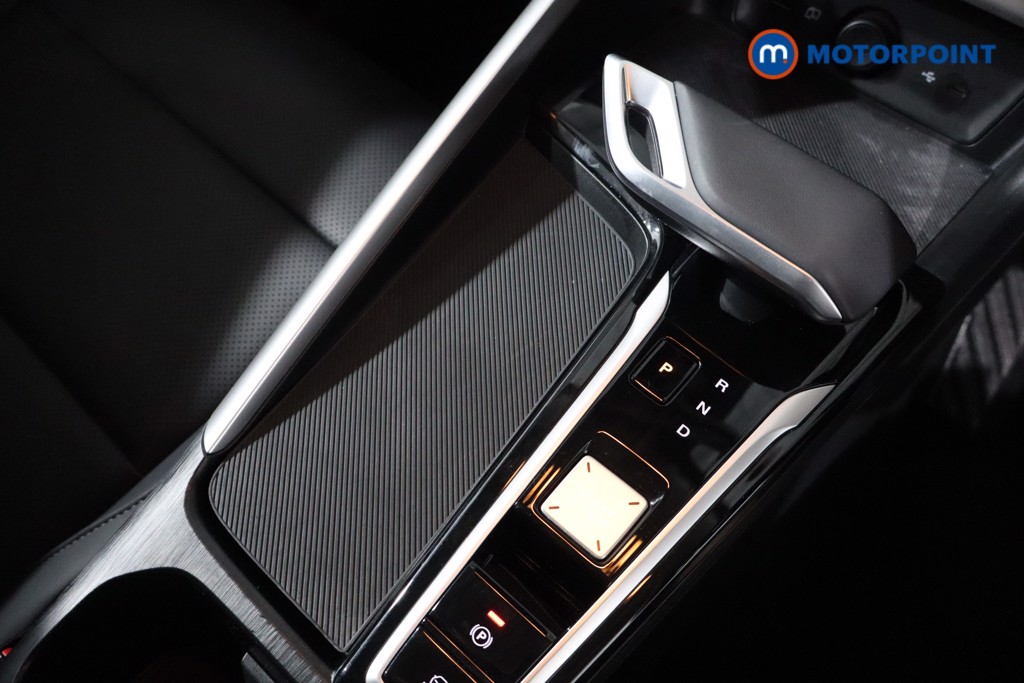 Mg Motor Uk ZS Trophy Automatic Petrol-Electric Hybrid SUV - Stock Number (1617811) - 14th supplementary image