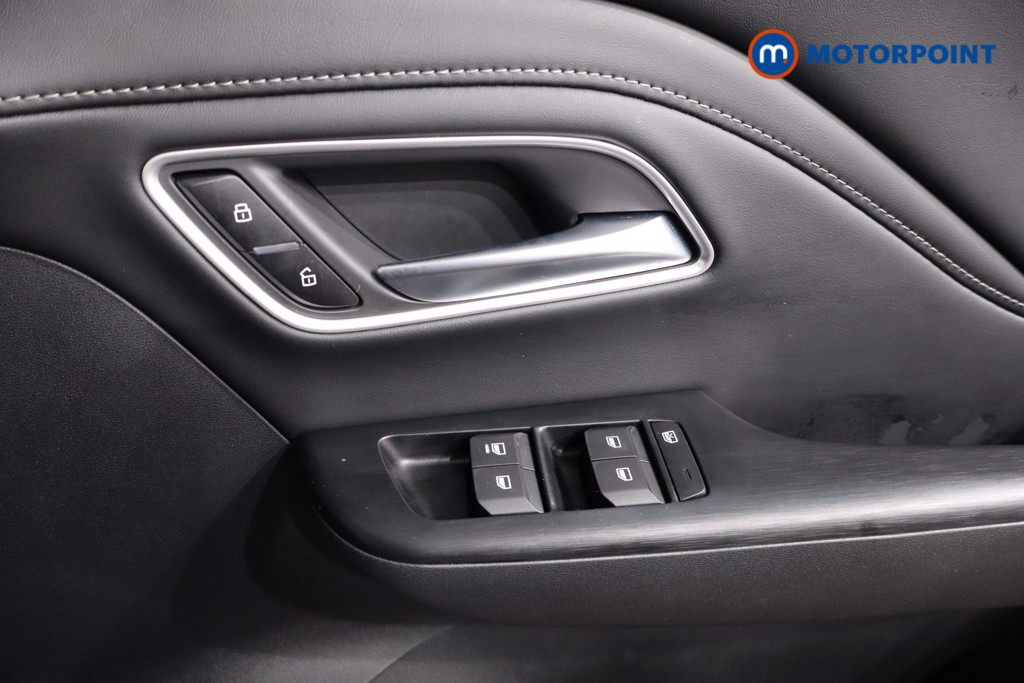 Mg Motor Uk ZS Trophy Automatic Petrol-Electric Hybrid SUV - Stock Number (1617811) - 18th supplementary image