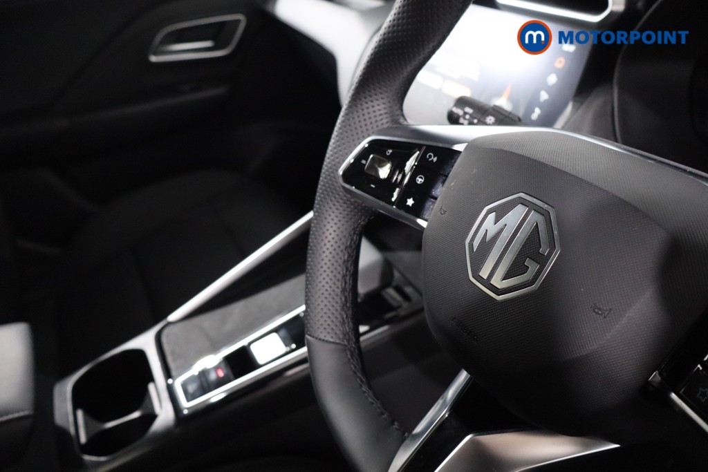 Mg Motor Uk ZS Trophy Automatic Petrol-Electric Hybrid SUV - Stock Number (1617811) - 22nd supplementary image
