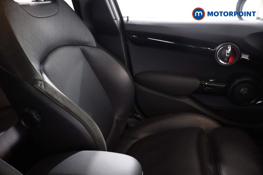 Mini Hatchback Cooper S Sport Automatic Petrol Hatchback - Stock Number (1623103) - 22nd supplementary image