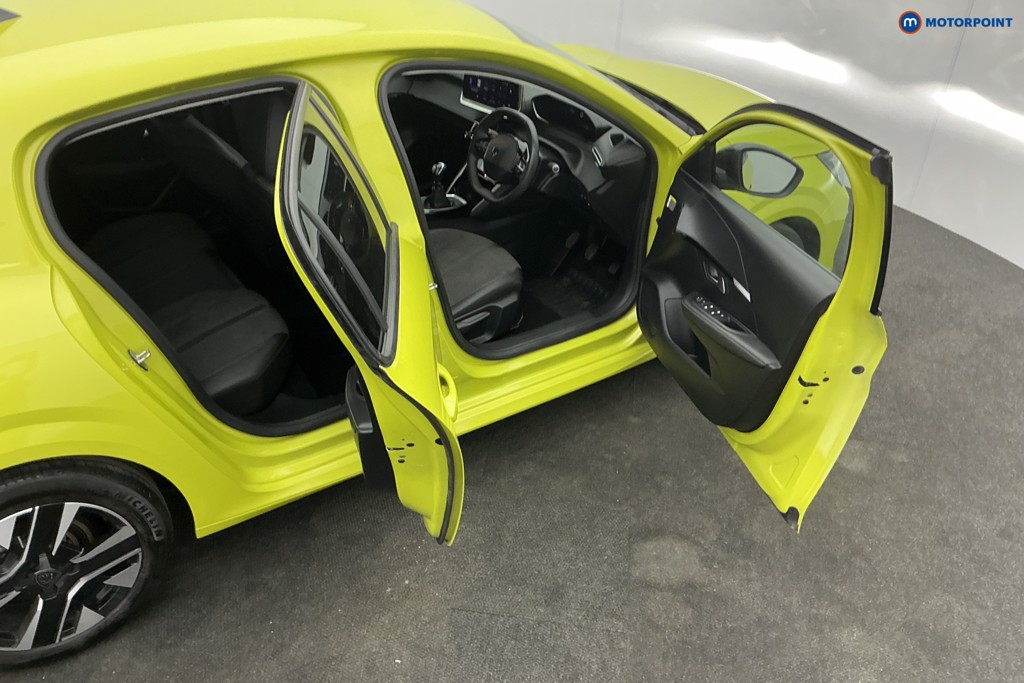 Peugeot 208 Allure Manual Petrol Hatchback - Stock Number (1624163) - 5th supplementary image