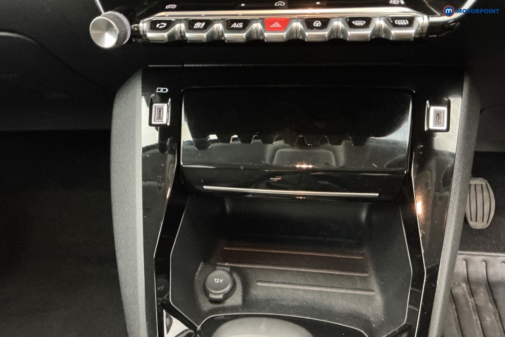 Peugeot 208 Allure Manual Petrol Hatchback - Stock Number (1624163) - 20th supplementary image