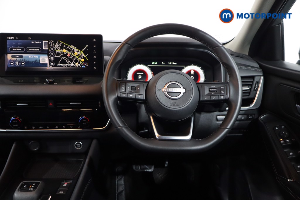 Nissan Qashqai N-Connecta Automatic Petrol SUV - Stock Number (1625054) - 3rd supplementary image