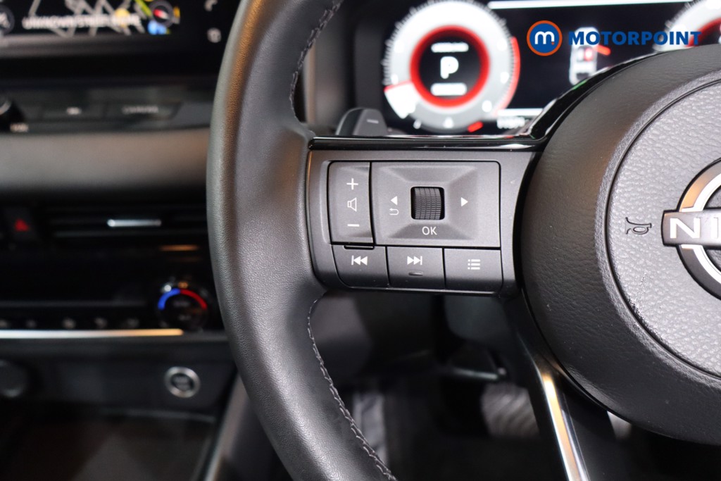 Nissan Qashqai N-Connecta Automatic Petrol SUV - Stock Number (1625054) - 7th supplementary image
