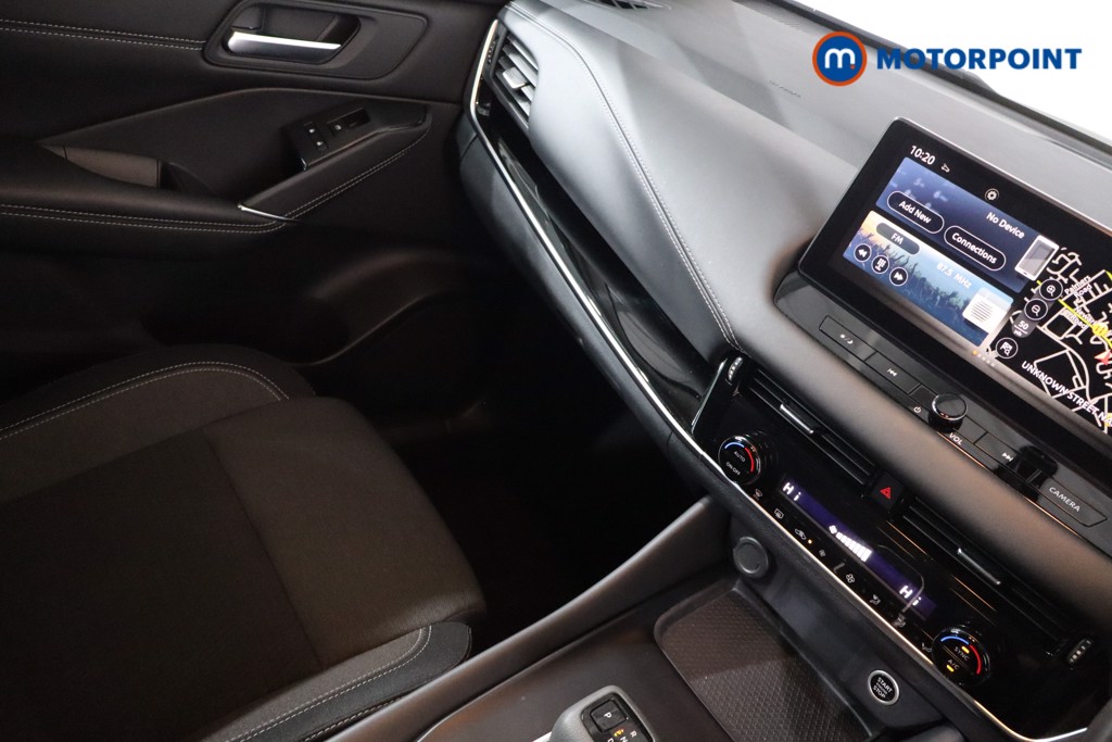 Nissan Qashqai N-Connecta Automatic Petrol SUV - Stock Number (1625054) - 15th supplementary image