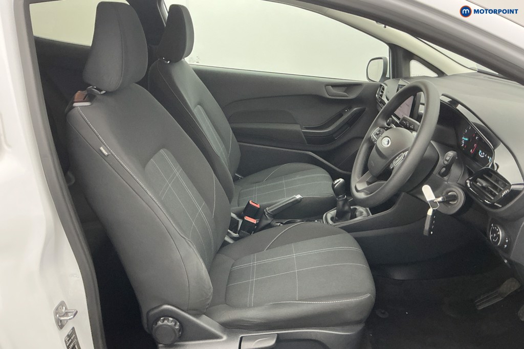 Ford Fiesta Trend Manual Petrol Hatchback - Stock Number (1625062) - 8th supplementary image