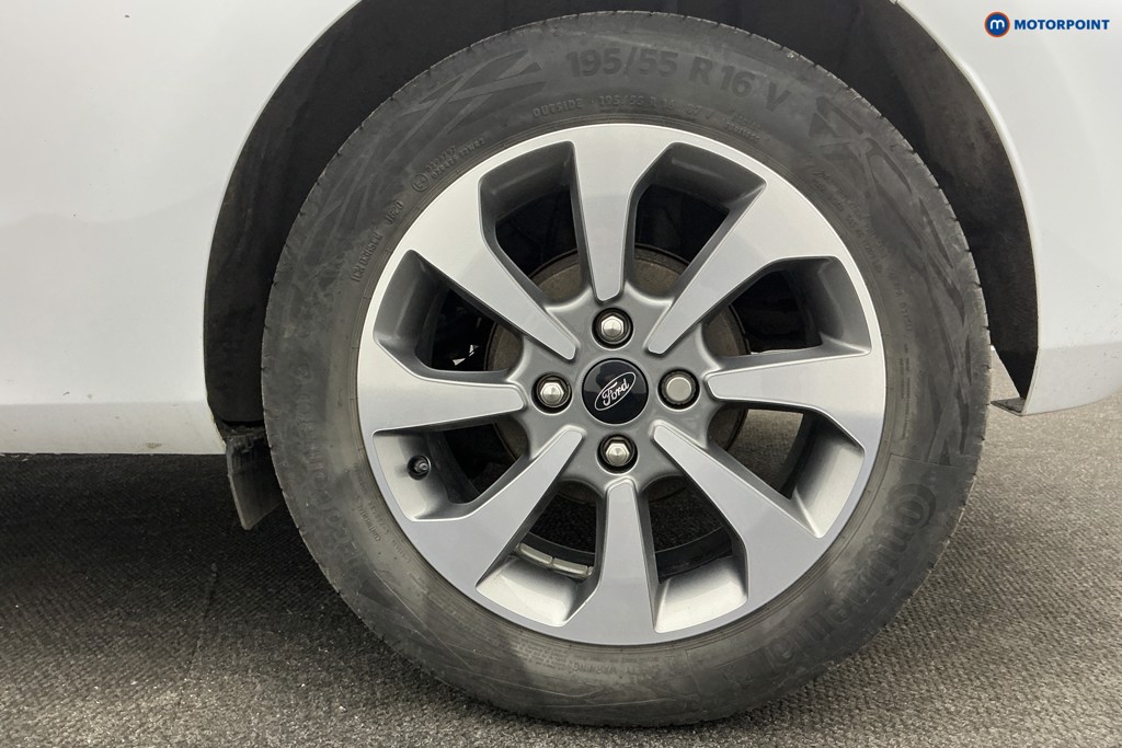 Ford Fiesta Trend Manual Petrol Hatchback - Stock Number (1625062) - 33rd supplementary image