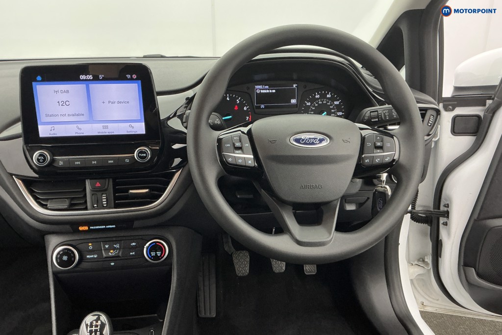 Ford Fiesta Trend Manual Petrol Hatchback - Stock Number (1625062) - 1st supplementary image