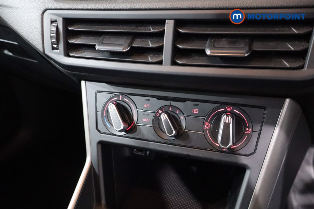 Volkswagen Polo S Manual Petrol Hatchback - Stock Number (1625153) - 16th supplementary image