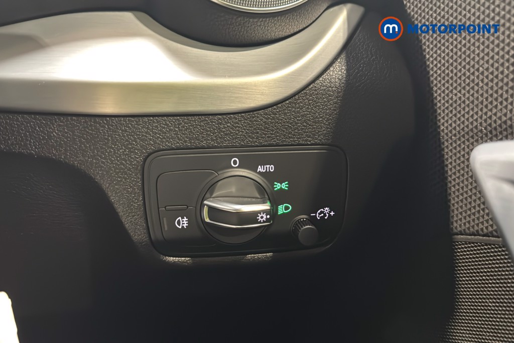 Audi Q2 S Line Manual Petrol SUV - Stock Number (1626148) - 18th supplementary image