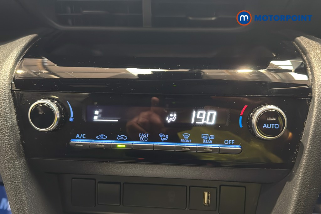 Toyota Yaris Cross Design Automatic Petrol-Electric Hybrid Estate - Stock Number (1626641) - 12th supplementary image