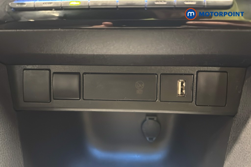 Toyota Yaris Cross Design Automatic Petrol-Electric Hybrid Estate - Stock Number (1626641) - 17th supplementary image