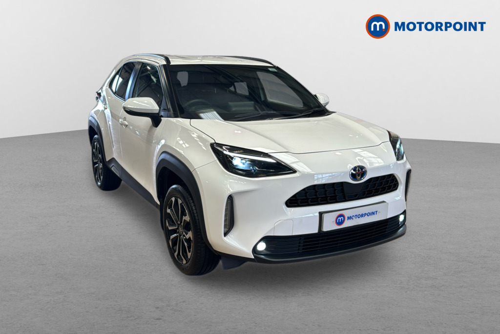 Toyota Yaris Cross Design Automatic Petrol-Electric Hybrid Estate - Stock Number (1626641) - Drivers side front corner