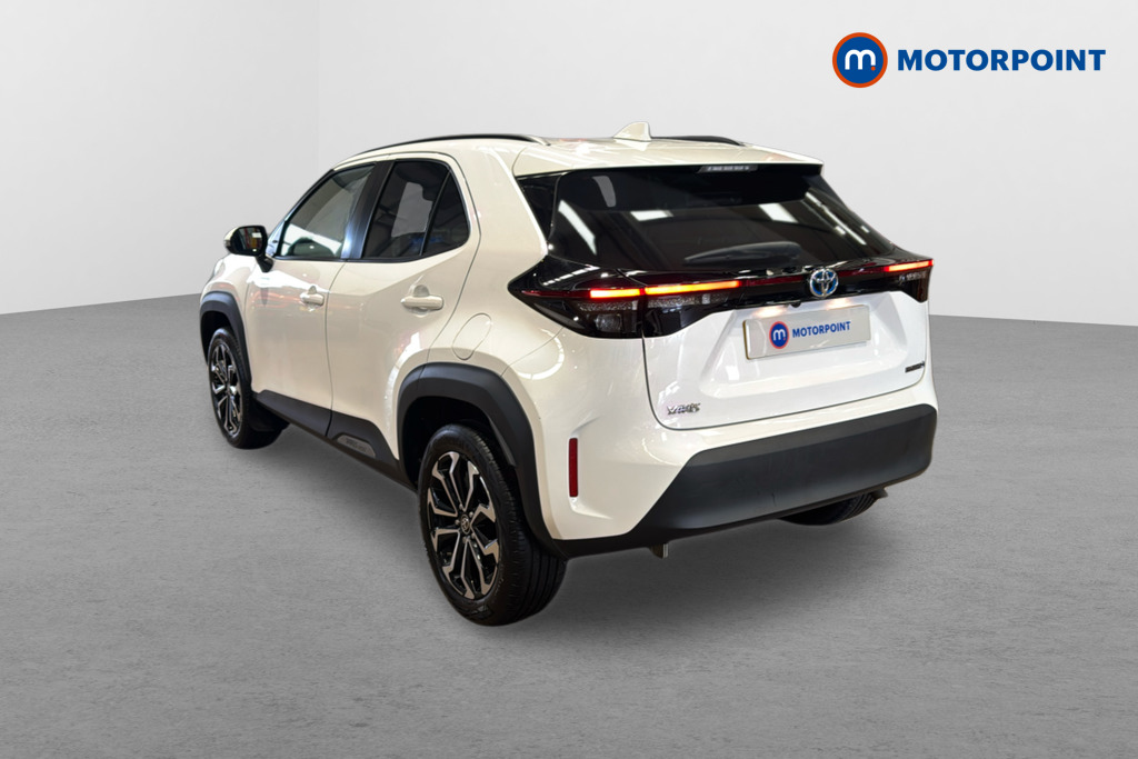Toyota Yaris Cross Design Automatic Petrol-Electric Hybrid Estate - Stock Number (1626641) - Passenger side rear corner