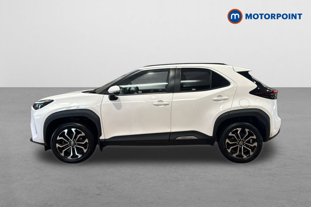 Toyota Yaris Cross Design Automatic Petrol-Electric Hybrid Estate - Stock Number (1626641) - Passenger side