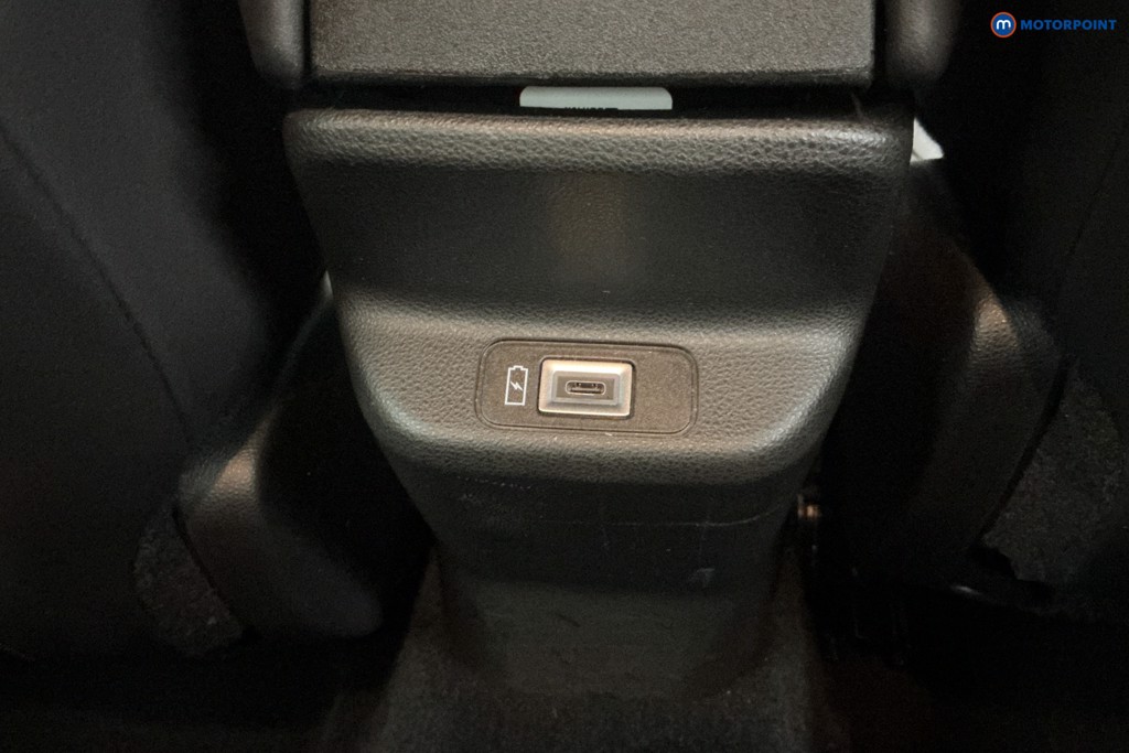Jeep Avenger Altitude Manual Petrol SUV - Stock Number (1627641) - 15th supplementary image