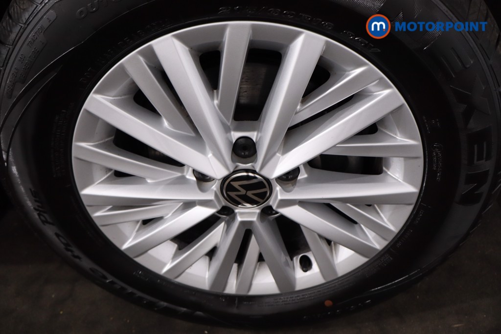 Volkswagen T-Roc Life Manual Petrol SUV - Stock Number (1628397) - 10th supplementary image