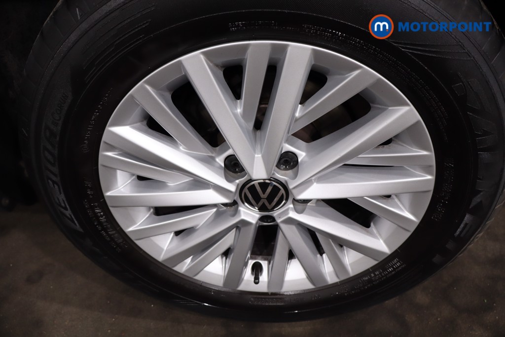 Volkswagen T-Roc Life Manual Petrol SUV - Stock Number (1628397) - 11th supplementary image