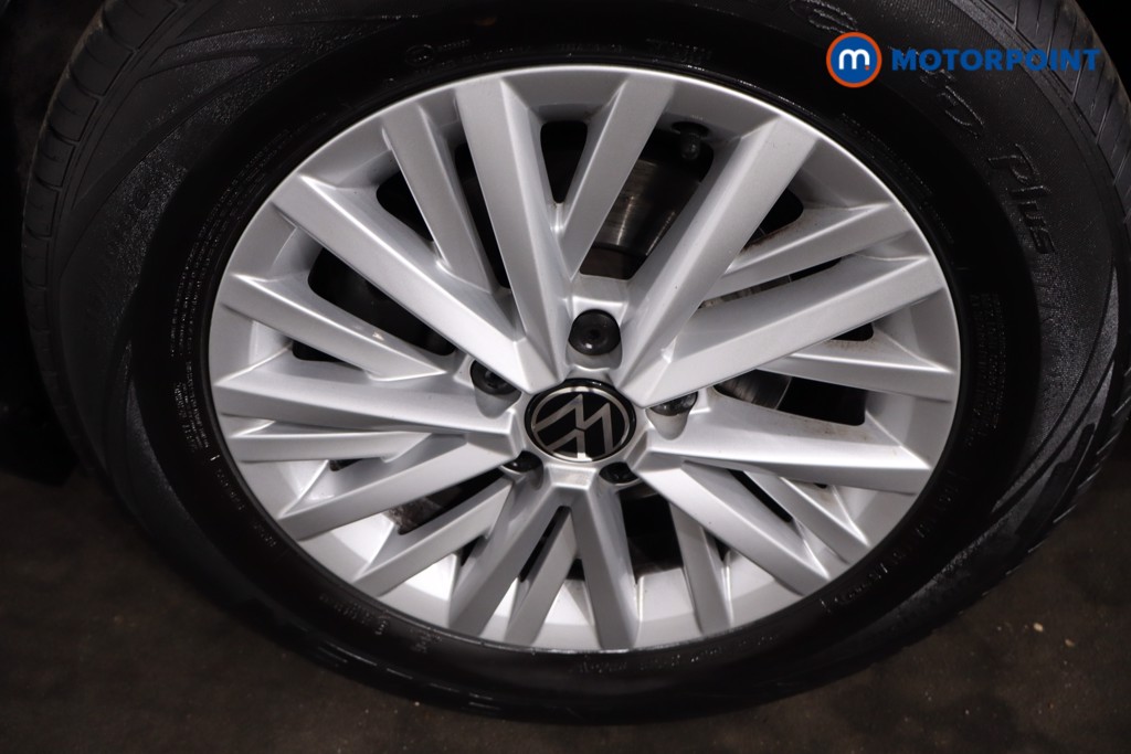 Volkswagen T-Roc Life Manual Petrol SUV - Stock Number (1628397) - 12th supplementary image